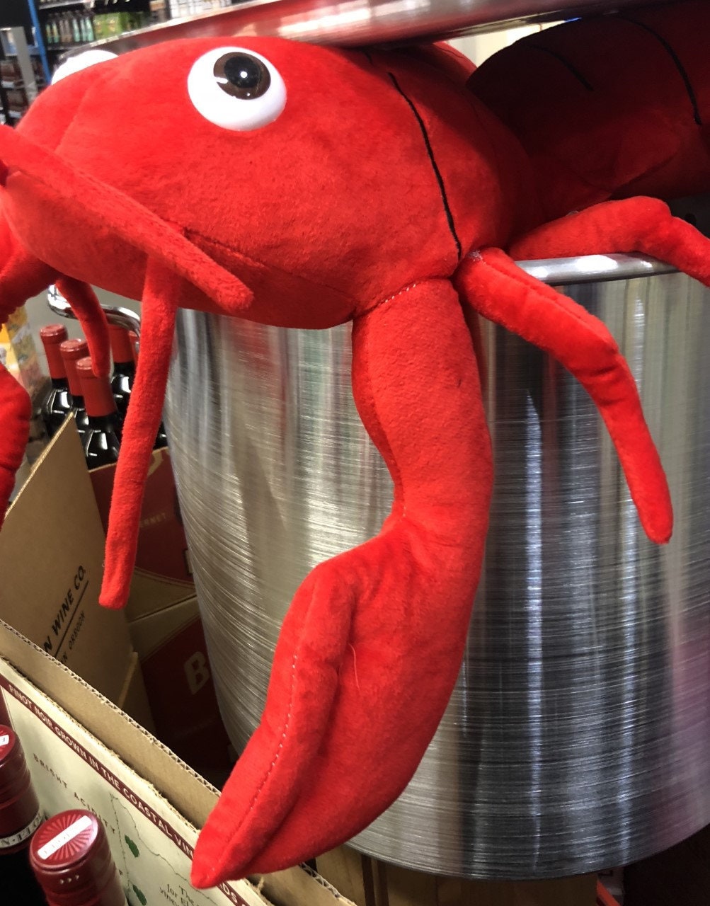 18" HUGE RED CRAWFISH Lobster Plush Red  Plus 12 plastic crabs Seafood Boil Party Decoration Stuffed animal toy