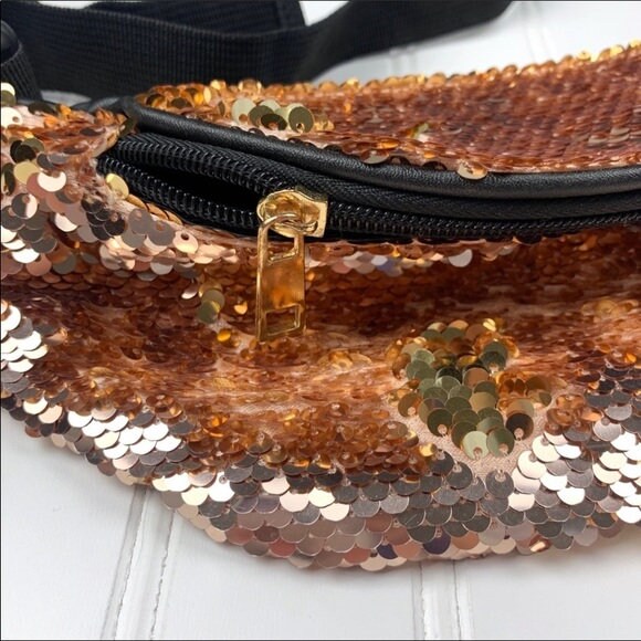 Mardi Gras Sequin Fanny Pack New Orleans NOLA  Gold Parade wear Purse