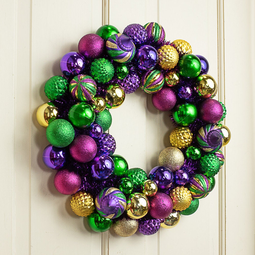 Mardi GRAS 18"  Wreath  Decorated Door Ornament Home Collection Decor Fat Tuesday